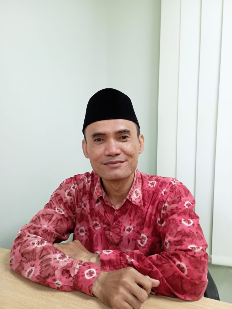 Dr. Muhamad Takhim, S.E., M.Si.